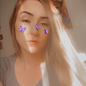 Meet your Posher, Brooke